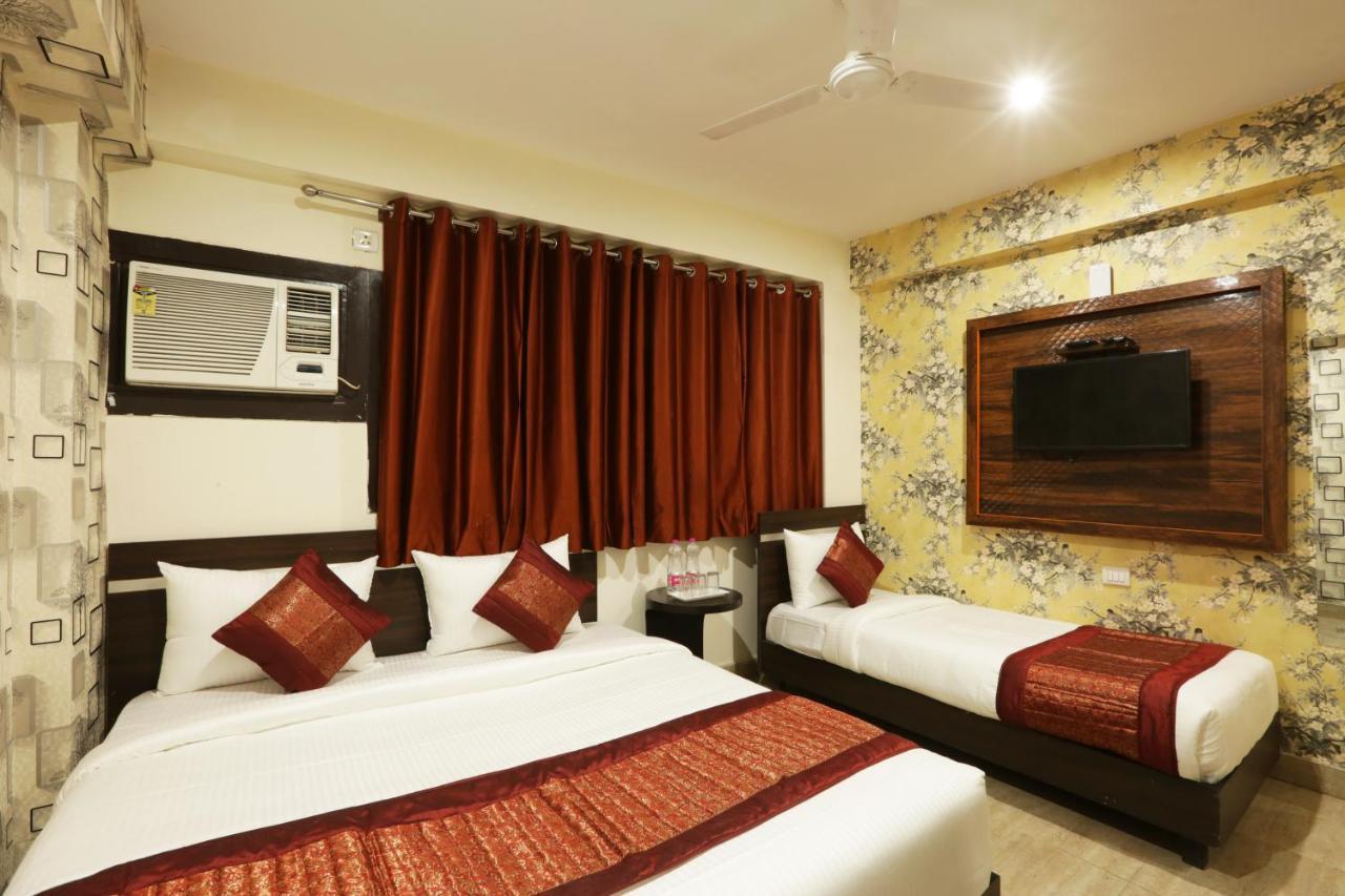 Hotel Green Plaza At Airport Neu-Delhi Exterior foto